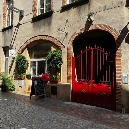 Avec Balcon Centre Historique Proche Place Nationale Montauban